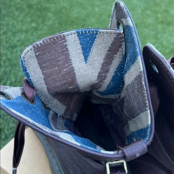 Dr. Martens Aimilie Size 7 - Picture 7 of 11